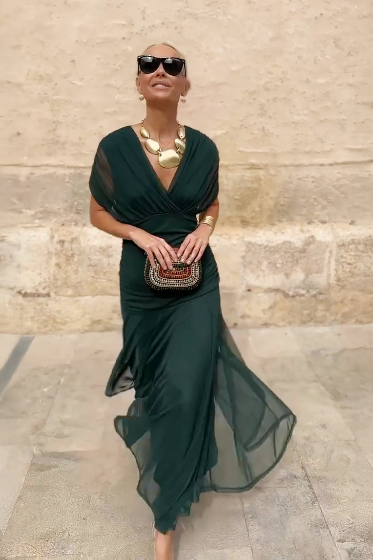 Monika | Sukienka maxi na przyjęcie z eleganckim dekoltem w serek