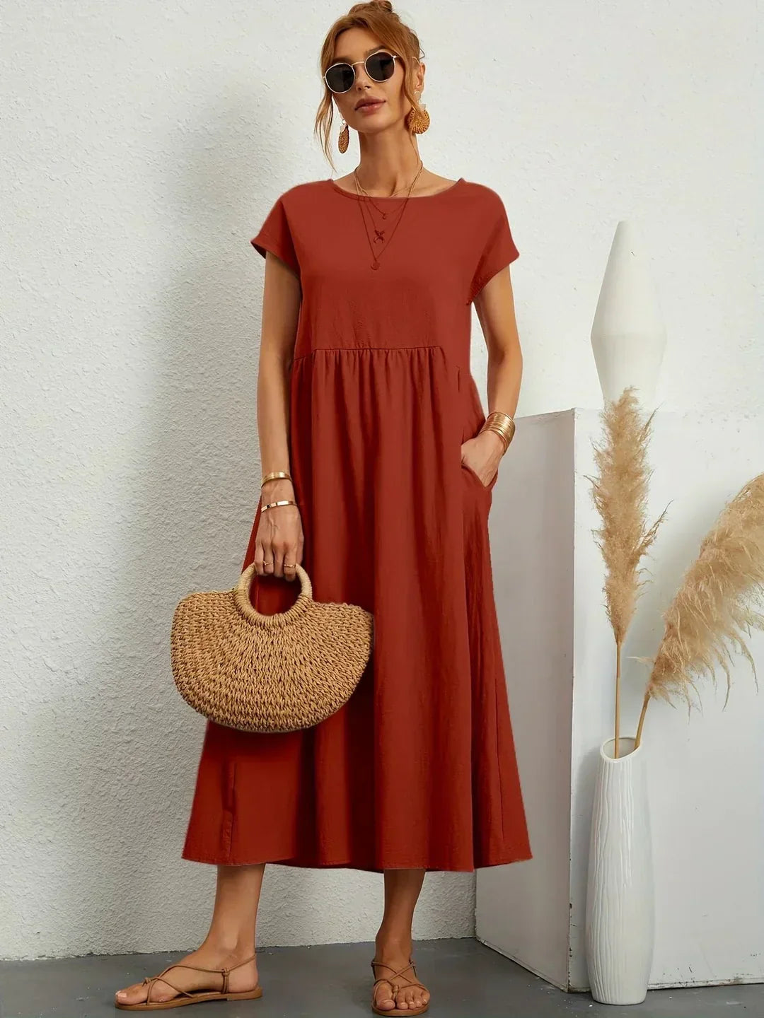 Lidia™ — Zwiewna sukienka midi o ponadczasowej elegancji