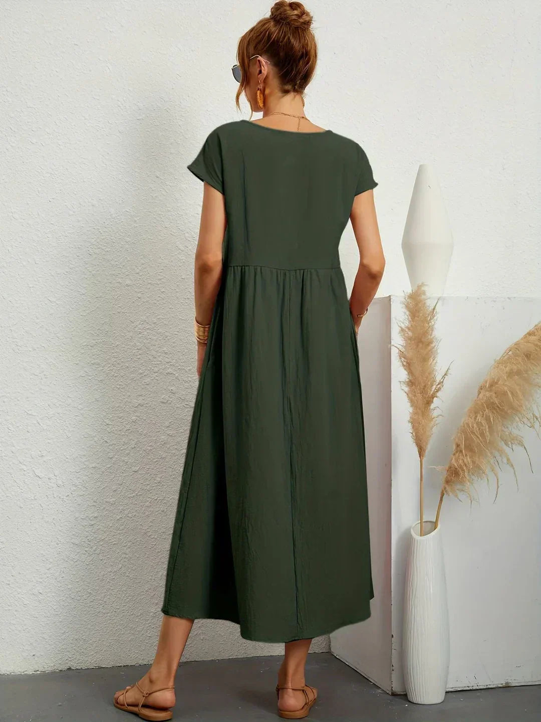 Lidia™ — Zwiewna sukienka midi o ponadczasowej elegancji