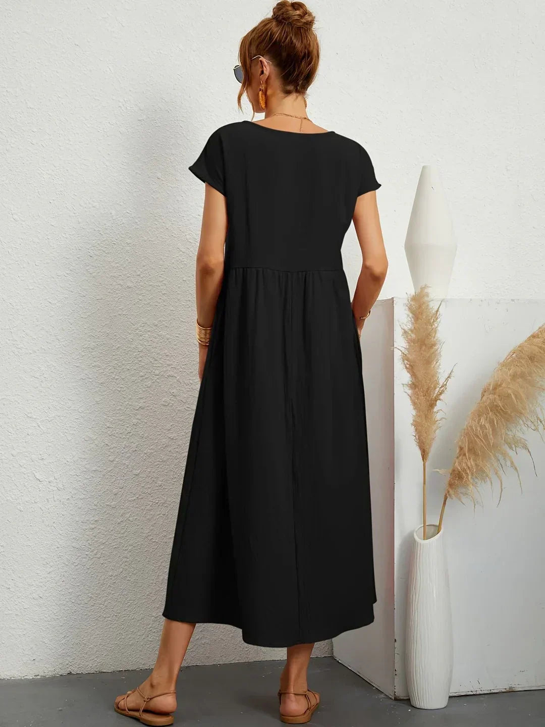 Lidia™ — Zwiewna sukienka midi o ponadczasowej elegancji
